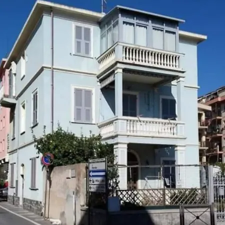 Apartmán In Celestina Pietra Ligure
